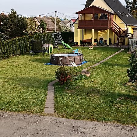 Dobre Wakacje, 8 Km Od Mielna I Od Koszalina Bedzino Exterior photo